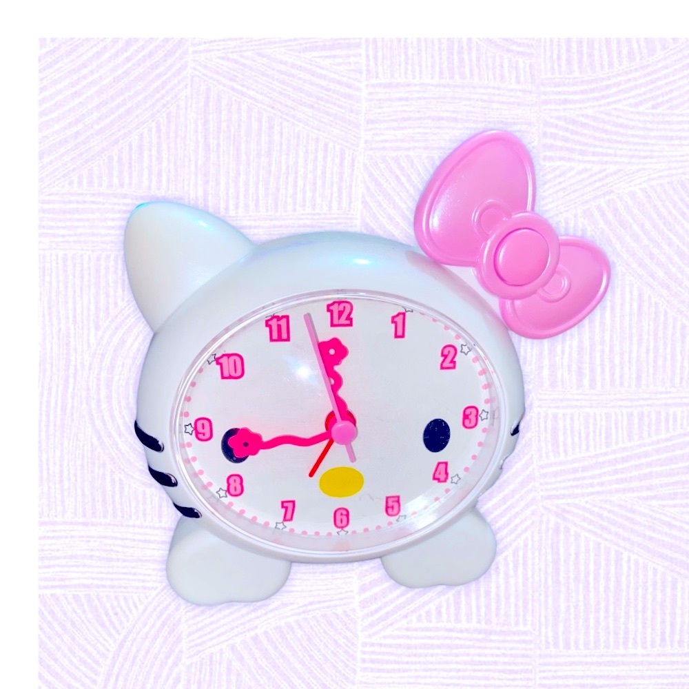 Hello kitty Sanrio clock